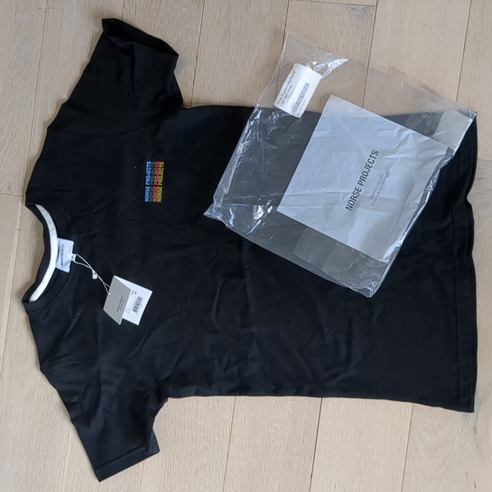 BRANDNEW NORSE PROJECTS LOGO TEE - SIZE XS MENS